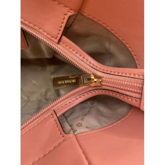 Michael Kors Jet Set Large Color Blcok Logo Coated Canvas Shoulder Bag - Picture 7 of 11